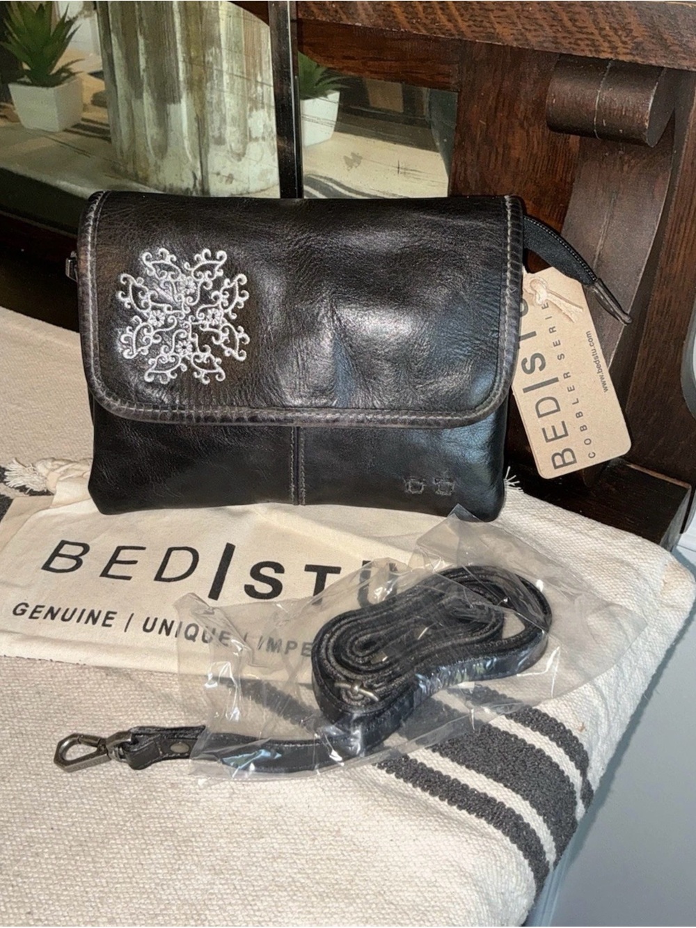 NWT Bed Stu Leather Ziggy Clutch Crossbody Belt Bag Black Rustic MSRP $210